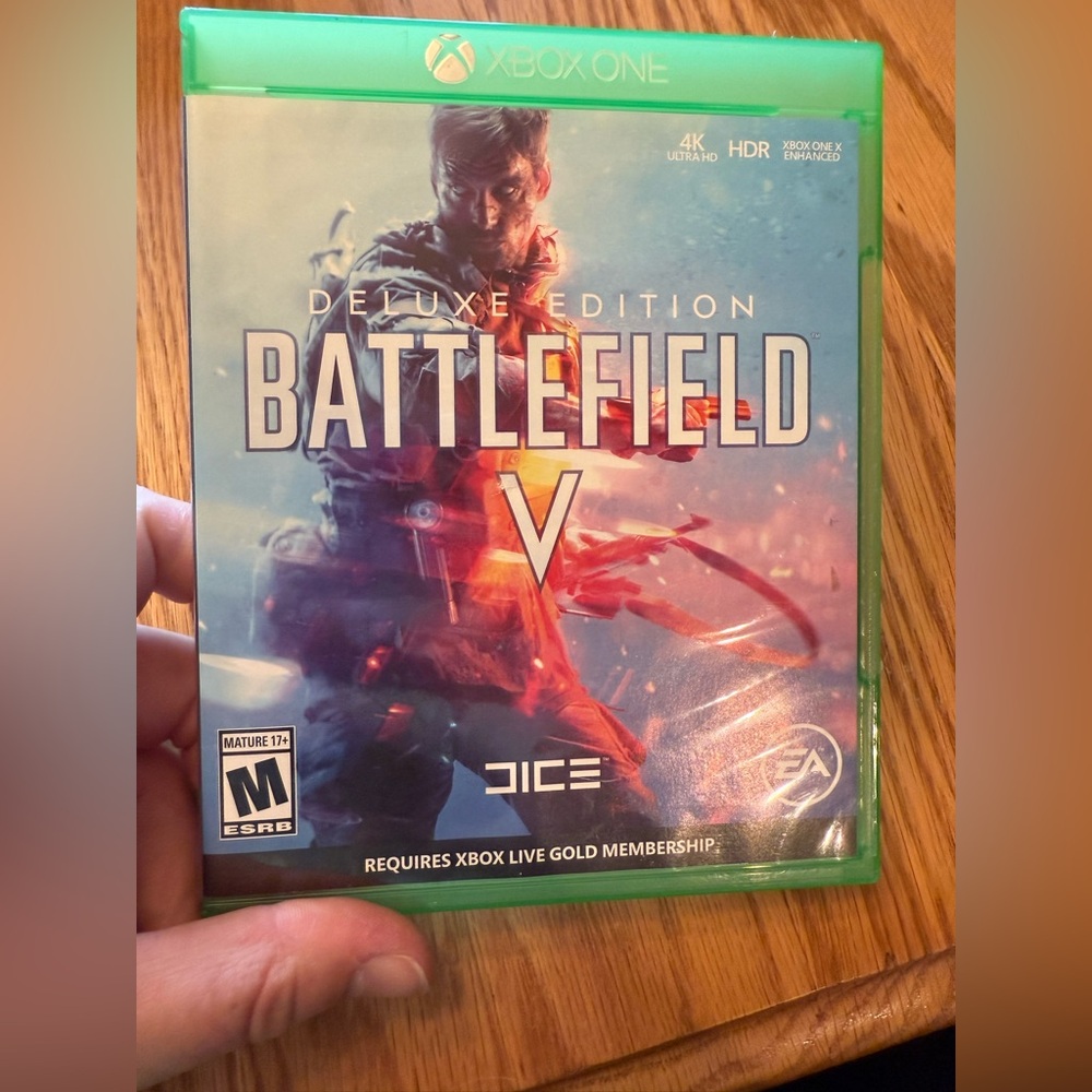 Battlefield V Deluxe Edition for Xbox One